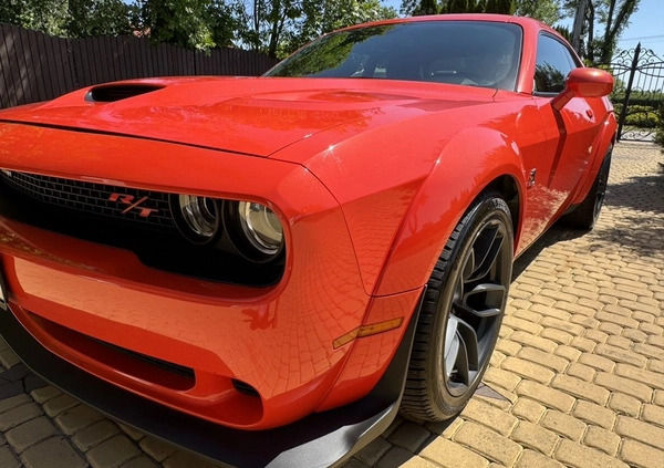 Dodge Challenger cena 249900 przebieg: 82000, rok produkcji 2020 z Ostrowiec Świętokrzyski małe 781